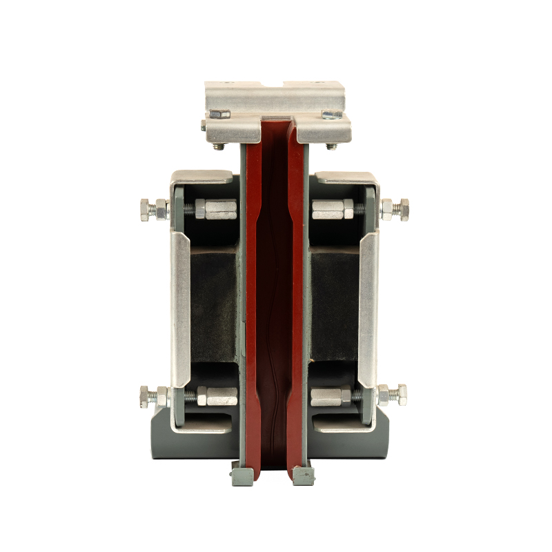 FKD-8920 Klizna vodilica za brze ljestve dizala (4 rupe)