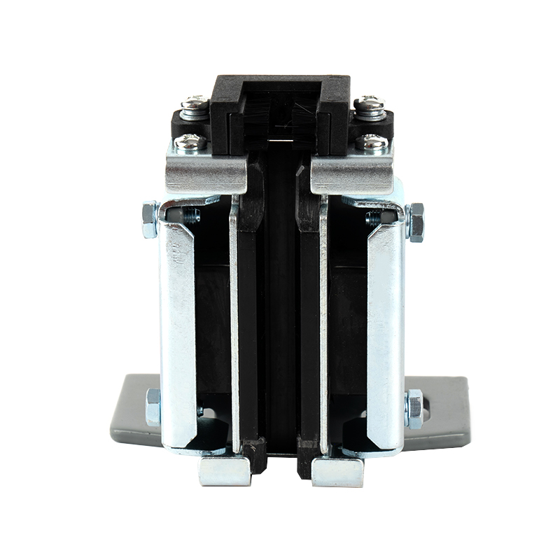 Samopodmazujuća vodilica za dizalo